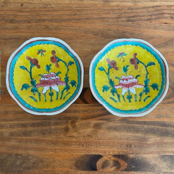 Set of 2 Chinese Famille Rose Sauce Bowls Dishes Footed Tazza Cup - Picture 1 of 7